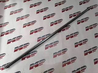 молдинг двери передней левой Cadillac XT6 1 поколение 2020, 3.6 л., бензин, АКПП, черный, внедорожник 5 дв., передний привод