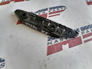 Крепление бампера переднего Tesla Model 3 1 поколение [рестайлинг] Highland 2023, электро, АКПП, серый, седан, задний привод, 1084182