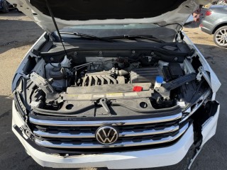 двигатель Volkswagen Atlas Cross Sport 1 поколение 2021, 3.6 л., бензин, АКПП, белый, внедорожник 5 дв., полный привод