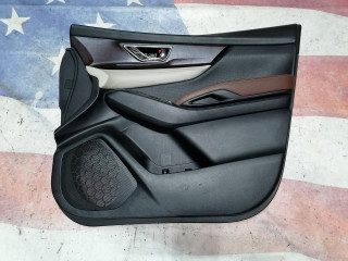 обшивка двери передняя правая Subaru Ascent 1 поколение 2019, 2.4 л., бензин, АКПП, внедорожник 5 дв.