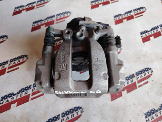 суппорт задний правый Buick Envision 2 поколение 2021, 2.0 л., бензин, АКПП, красный, внедорожник 5 дв., передний привод