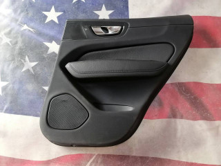 обшивка двери задняя правая Volvo XC60 2 поколение 2019, 2.0 л., бензин, АКПП, внедорожник 5 дв.