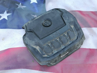 декоративная крышка двигателя Volkswagen Tiguan 2 поколение 2018, 2.0 л., бензин, АКПП, внедорожник 5 дв.