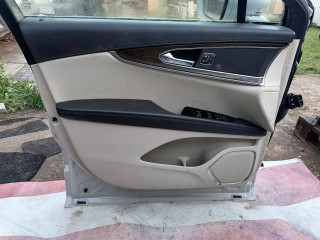 обшивка двери передняя левая Lincoln Nautilus 1 поколение 2018, 2.7 л., бензин, АКПП, белый, внедорожник 5 дв., передний привод, правый руль