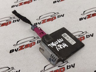 Антенна системы комфортного доступа Volkswagen Tiguan Allspace 1 поколение [рестайлинг] 2023, 2.0 л., бензин, АКПП, синий, внедорожник 5 дв., полный привод, 3G9.035.534