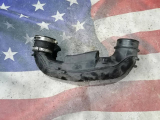 патрубок воздушного фильтра Ford Edge 2 поколение CD539 [рестайлинг] 2020, 2.0 л., бензин, АКПП, внедорожник 5 дв.