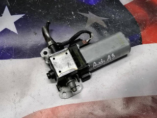 моторчик регулировки сиденья Audi A3 8Y 2023, 2.0 л., TFSI, бензин, АКПП, черный, седан, передний привод