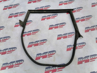 уплотнитель двери Tesla Model 3 1 поколение [рестайлинг] Highland 2023, электро, АКПП, серый, седан, задний привод, 1090499