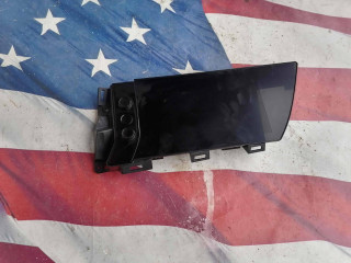 дисплей Buick Envision 2 поколение 2021, 2.0 л., бензин, АКПП, красный, внедорожник 5 дв., передний привод