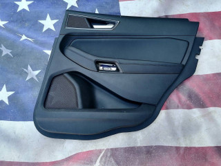 обшивка двери задняя правая Ford Edge 2 поколение CD539 [рестайлинг] 2020, 2.0 л., бензин, АКПП, внедорожник 5 дв.