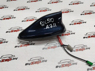 антенна Infiniti QX50 P71A J55 2020, 2.0 л., бензин, АКПП, синий, внедорожник 5 дв., полный привод, 282085NA0A