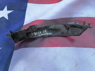 брызговик Volkswagen Tiguan 2 поколение 2018, 2.0 л., бензин, АКПП, внедорожник 5 дв.