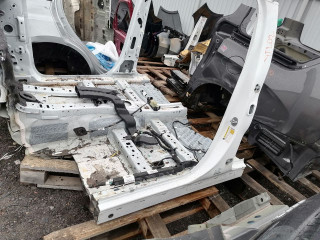 Стойка кузовная центральная левая Ford Explorer 6 поколение U625 2020, 2.3 л., бензин, АКПП, внедорожник 5 дв.
