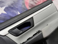 обшивка двери передняя правая Honda CR-V 5 поколение 2019, 2.4 л., бензин, АКПП, внедорожник 5 дв. - фото №4