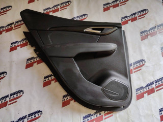 обшивка двери задняя левая Buick Envision 2 поколение 2021, 2.0 л., бензин, АКПП, красный, внедорожник 5 дв., передний привод