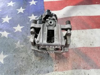 суппорт задний правый Audi A3 8Y 2023, 2.0 л., TFSI, бензин, АКПП, черный, седан, передний привод