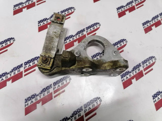 кронштейн двигателя Volvo XC60 2 поколение 2019, 2.0 л., бензин, АКПП, внедорожник 5 дв.