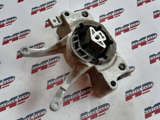 подушка крепления КПП BMW 7 серия G11/G12 G12 2017, 3.0 л., B58 B30 A, бензин, АКПП, черный, седан, задний привод, 6862575