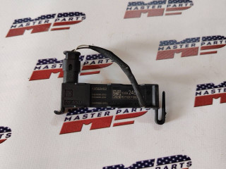 Антенна системы комфортного доступа Buick Envision 2 поколение 2021, 2.0 л., бензин, АКПП, красный, внедорожник 5 дв., передний привод, 13592452