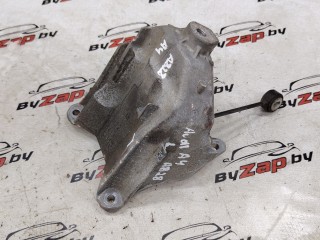 кронштейн двигателя Audi A4 B9 2019, 2.0 л., бензин, АКПП, серый, седан, полный привод, 4M0199307BN