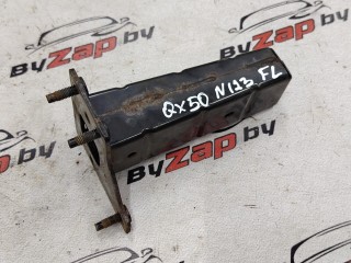 Кронштейн балки Infiniti QX50 P71A 2019, 2.0 л., бензин, АКПП, белый, внедорожник 5 дв., полный привод