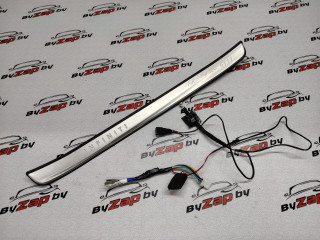 накладка на порог внутренняя Infiniti QX50 P71A J55 2020, 2.0 л., бензин, АКПП, синий, внедорожник 5 дв., полный привод