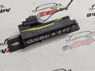 Антенна системы комфортного доступа Infiniti QX50 P71A J55 2020, 2.0 л., бензин, АКПП, синий, внедорожник 5 дв., полный привод, 5WK48775