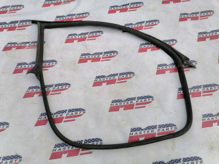 уплотнитель двери Tesla Model 3 1 поколение [рестайлинг] Highland 2023, электро, АКПП, серый, седан, задний привод, 1090499