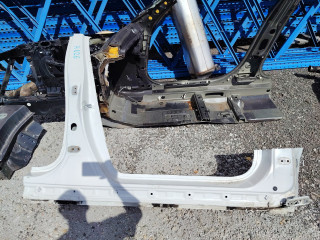 порог правый Acura TLX 2 поколение 2021, 2.0 л., бензин, АКПП, белая, седан, передний привод