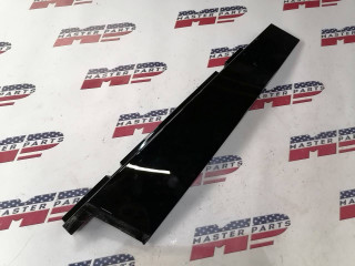 молдинг двери передней левой Cadillac XT6 1 поколение 2020, 3.6 л., бензин, АКПП, черный, внедорожник 5 дв., передний привод, 84631376