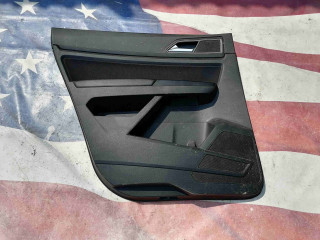 обшивка двери задняя левая Volkswagen Atlas 1 поколение 2018, 3.6 л., бензин, АКПП, внедорожник 5 дв.