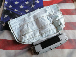 подушка безопасности коленная Volvo XC60 2 поколение 2019, 2.0 л., бензин, АКПП, внедорожник 5 дв., 31351334