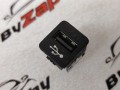разъем AUX / USB BMW X3 G01 2020, 2.0 л., B46 B20 B, бензин, АКПП, черный, внедорожник 5 дв., полный привод - фото №2