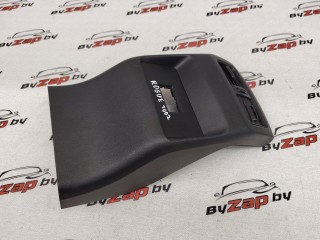 Задняя накладка центрального тоннеля Nissan Rogue T33 2022, 1.5 л., бензин, АКПП, черный, внедорожник 5 дв., передний привод