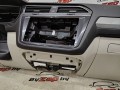 панель передняя салона (торпедо) Volkswagen Tiguan Allspace 1 поколение [рестайлинг] 2023, 2.0 л., бензин, АКПП, синий, внедорожник 5 дв., полный привод - фото №14