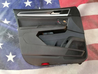 обшивка двери передняя левая Volkswagen Atlas Cross Sport 1 поколение 2020, 3.6 л., бензин, АКПП, внедорожник 5 дв.