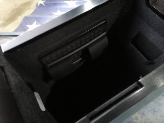 Беспроводное зарядное устройство Lincoln Corsair 1 поколение 2021, 2.0 л., бензин, АКПП, внедорожник 5 дв.