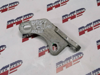 кронштейн двигателя Volvo XC60 2 поколение 2019, 2.0 л., бензин, АКПП, внедорожник 5 дв., 31492927