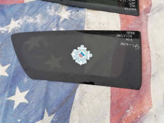 стекло кузовное боковое правое Chrysler Pacifica RU [рестайлинг] 2021, 3.6 л., бензин, АКПП, минивэн