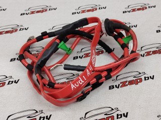 плюсовой провод аккумулятора Audi A4 B9 2019, 2.0 л., бензин, АКПП, серый, седан, полный привод, 8W1971225