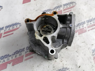 насос вакуумный Volkswagen Tiguan 2 поколение 2018, 2.0 л., бензин, АКПП, внедорожник 5 дв., 06K145100BB