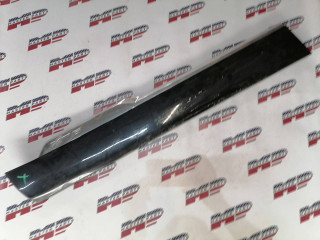 молдинг двери передней левой Cadillac XT6 1 поколение 2020, 3.6 л., бензин, АКПП, черный, внедорожник 5 дв., передний привод, 84825321