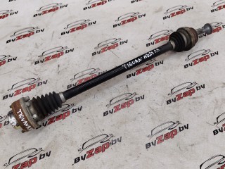 полуось задняя (приводной вал, ШРУС) Volkswagen Tiguan Allspace 1 поколение [рестайлинг] 2023, 2.0 л., бензин, АКПП, синий, внедорожник 5 дв., полный привод, 3Q0501204B