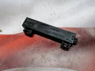 Антенна системы комфортного доступа Audi A3 8Y 2023, 2.0 л., TFSI, бензин, АКПП, черный, седан, передний привод, 5WA962132