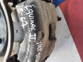 суппорт передний правый Chevrolet Equinox 3 поколение 2018, 1.5 л., бензин, АКПП, внедорожник 5 дв.