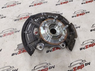 кулак поворотный левый Buick Encore GX 1 поколение 2022, 1.3 л., бензин, АКПП, красный, внедорожник 5 дв., полный привод, 13526966