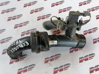 патрубок интеркулера Ford Explorer 6 поколение U625 2021, 2.3 л., бензин, АКПП, серый, внедорожник 5 дв., задний привод, L1M36C646, CJ5G-9U465-BA