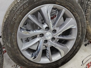 диск литой Buick Encore GX 1 поколение 2022, 1.3 л., бензин, АКПП, красный, внедорожник 5 дв., полный привод, 42508168