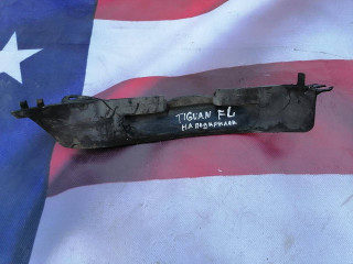 брызговик Volkswagen Tiguan 2 поколение 2018, 2.0 л., бензин, АКПП, внедорожник 5 дв.