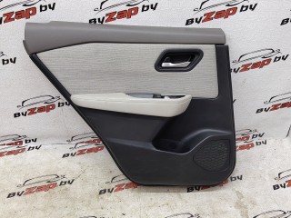 обшивка двери задняя левая Nissan Rogue T33 2022, 2.5 л., бензин, АКПП, белый, передний привод